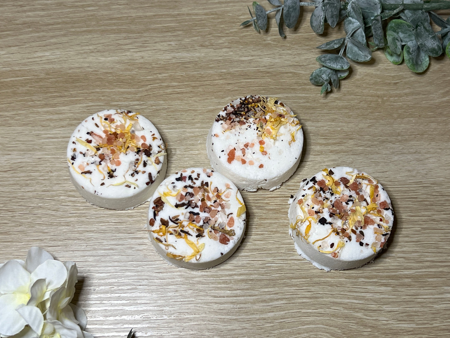 Mini Botanical Indulgent Bath Bombs x10