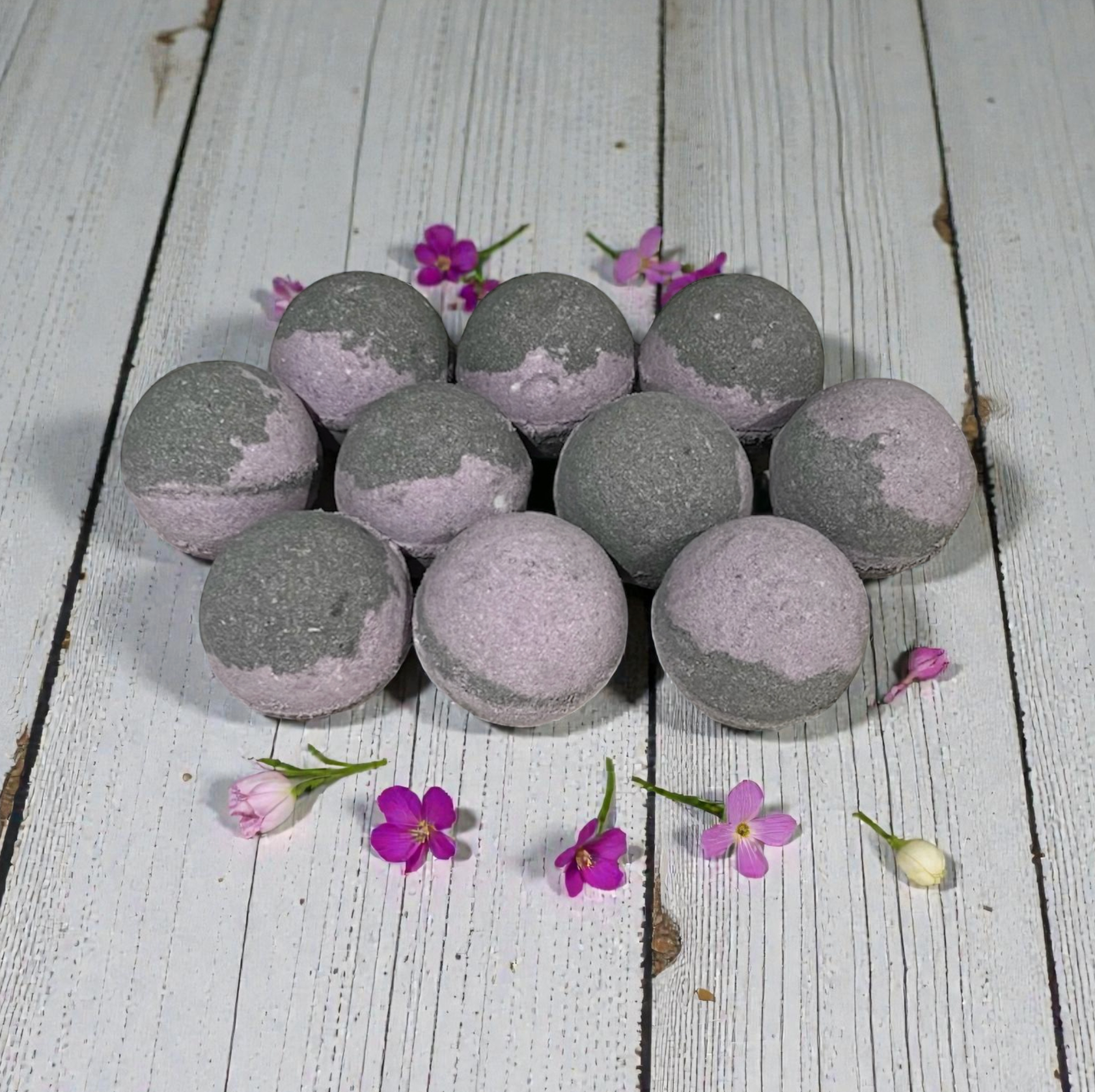 Blackberry Lavender Bath Bombs x10