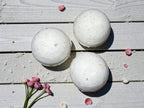 Botanical White Bath Bombs x10