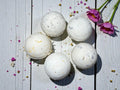 Botanical White Bath Bombs x10