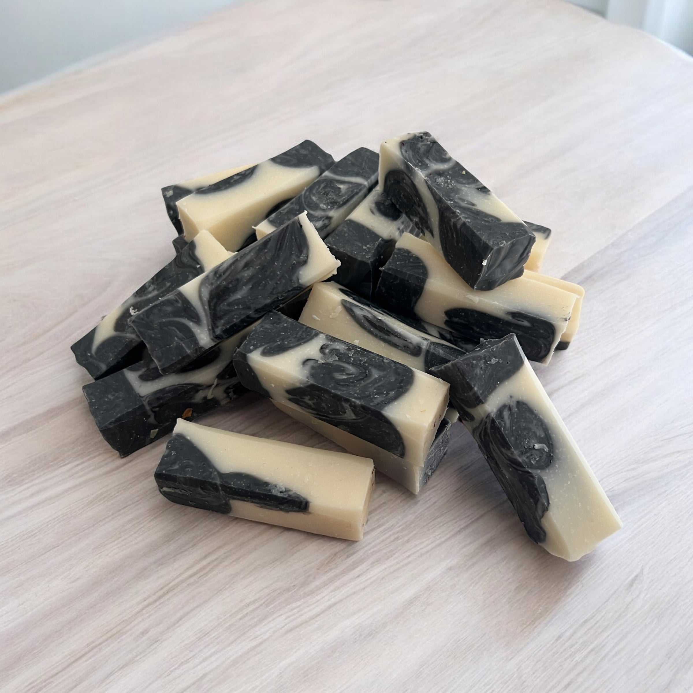 Charcoal Vegan Soap Bonbonnieres x20