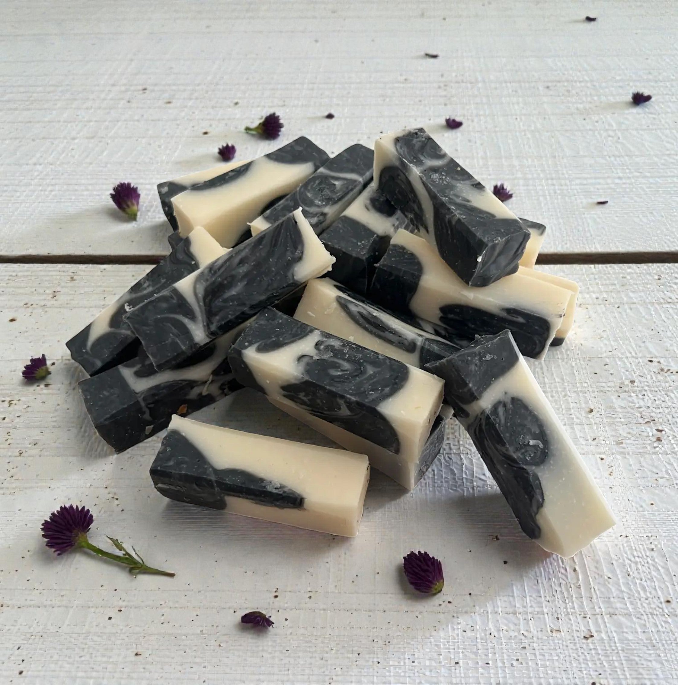 Charcoal Vegan Soap Bonbonnieres x20