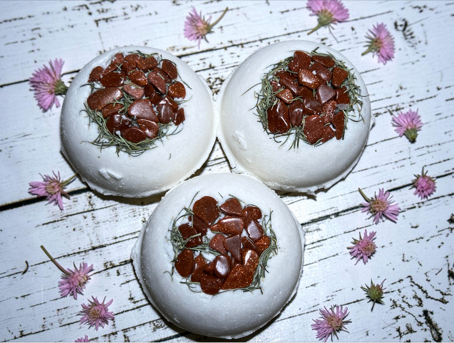 Goldstone Crystal Bath Bombs x10