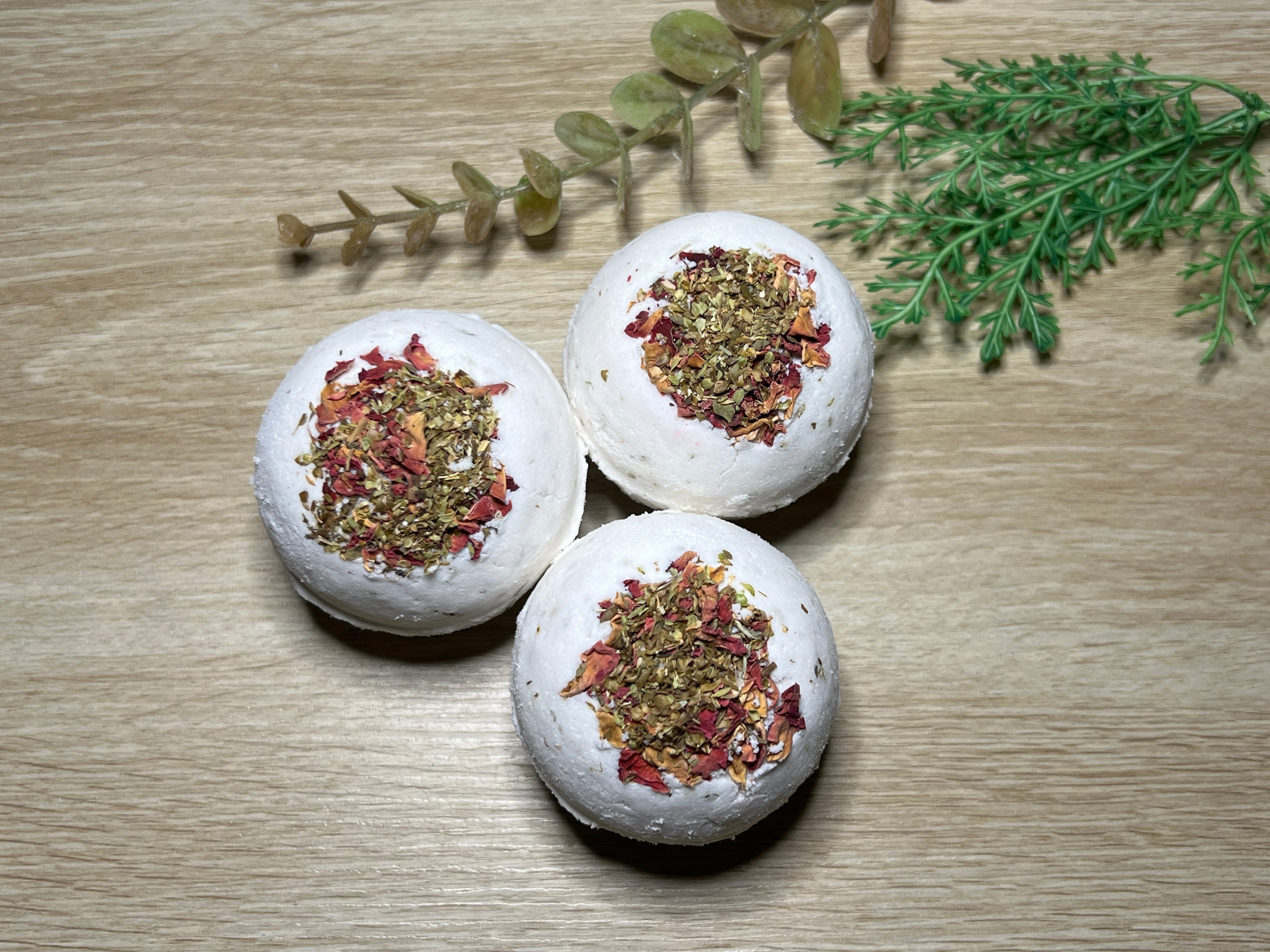 Raspberry & Sage Botanical Bath Bombs x10