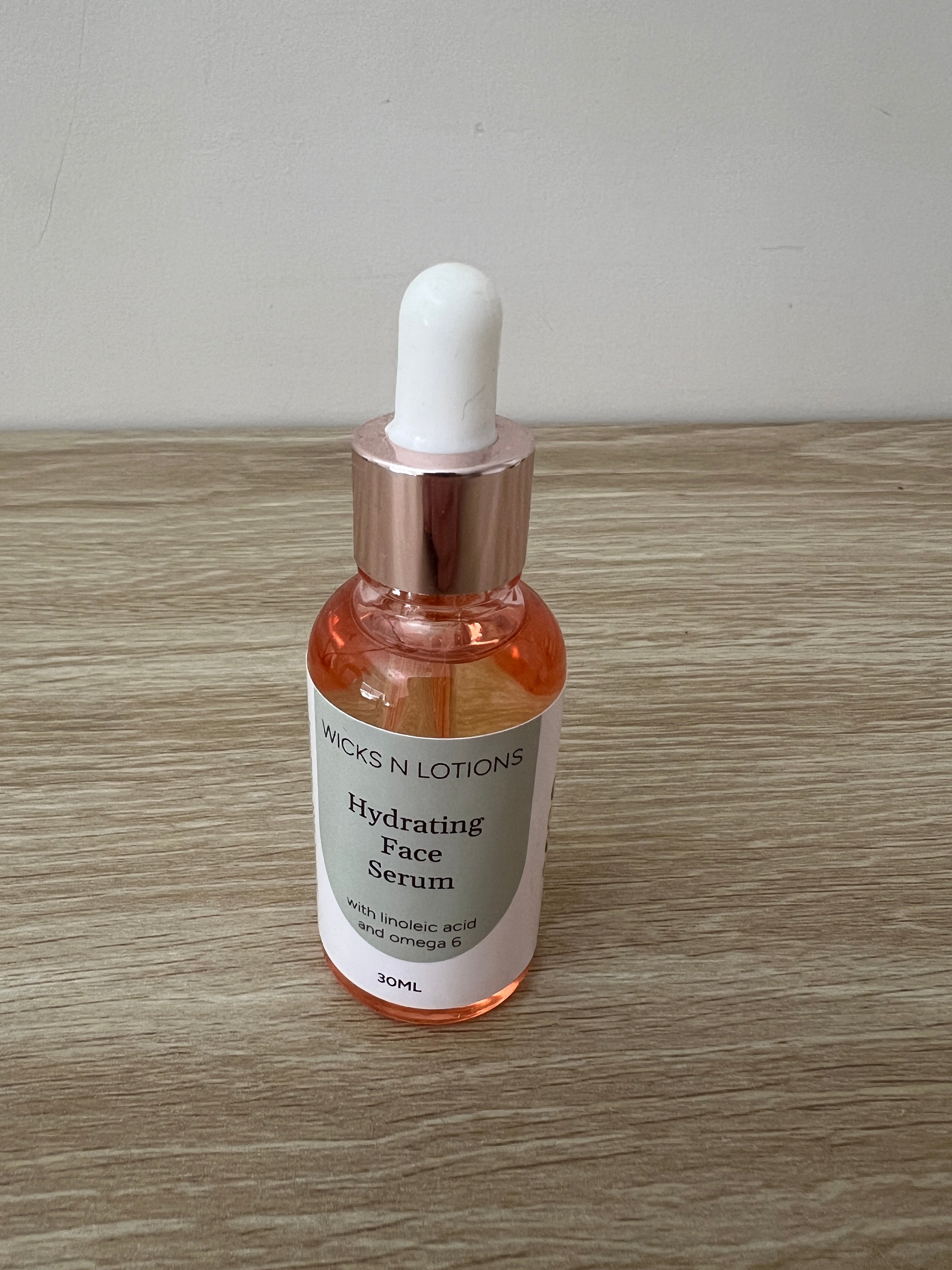 Hydrating Face Serum