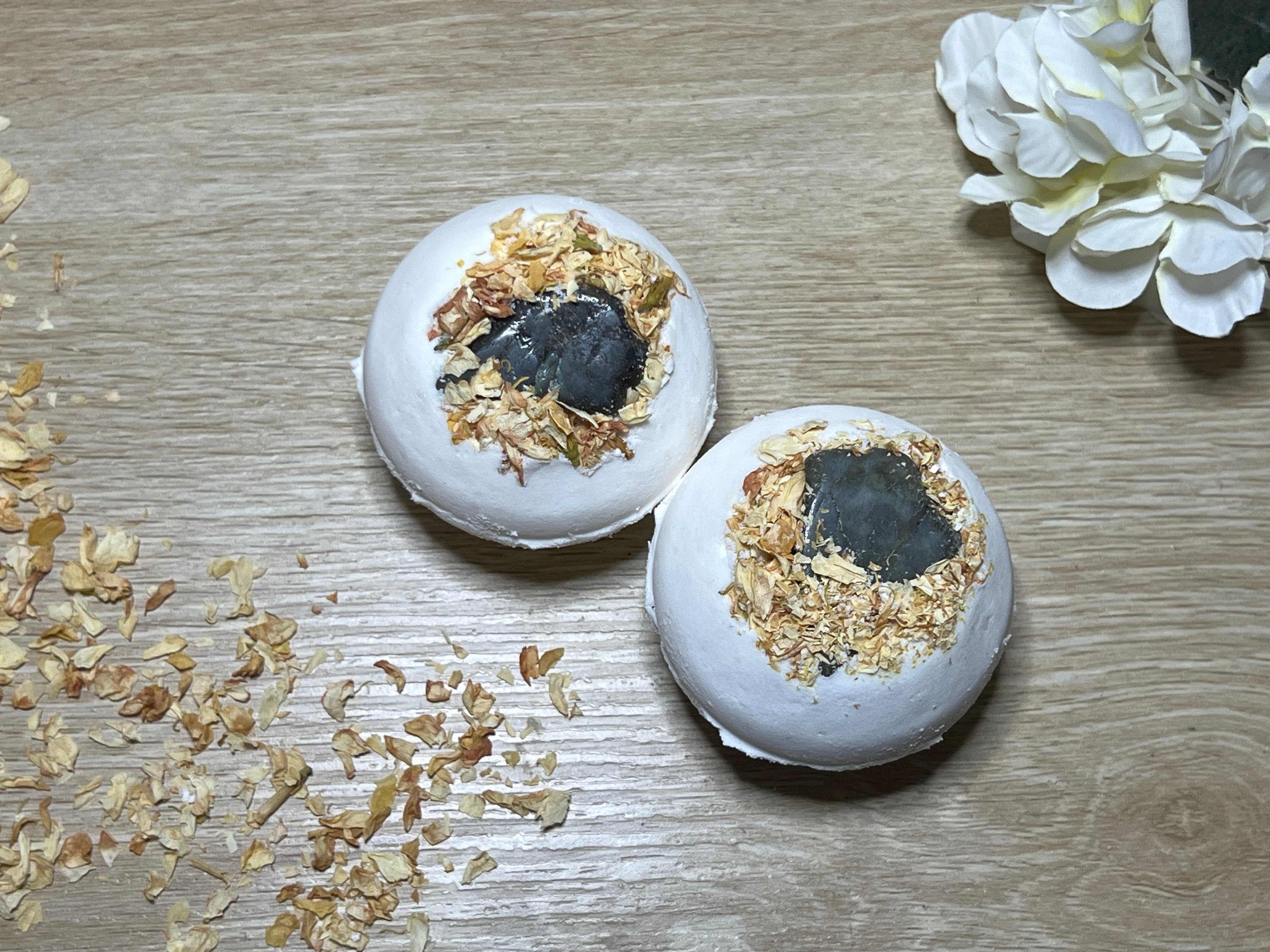 Labradorite Crystal Bath Bombs x10