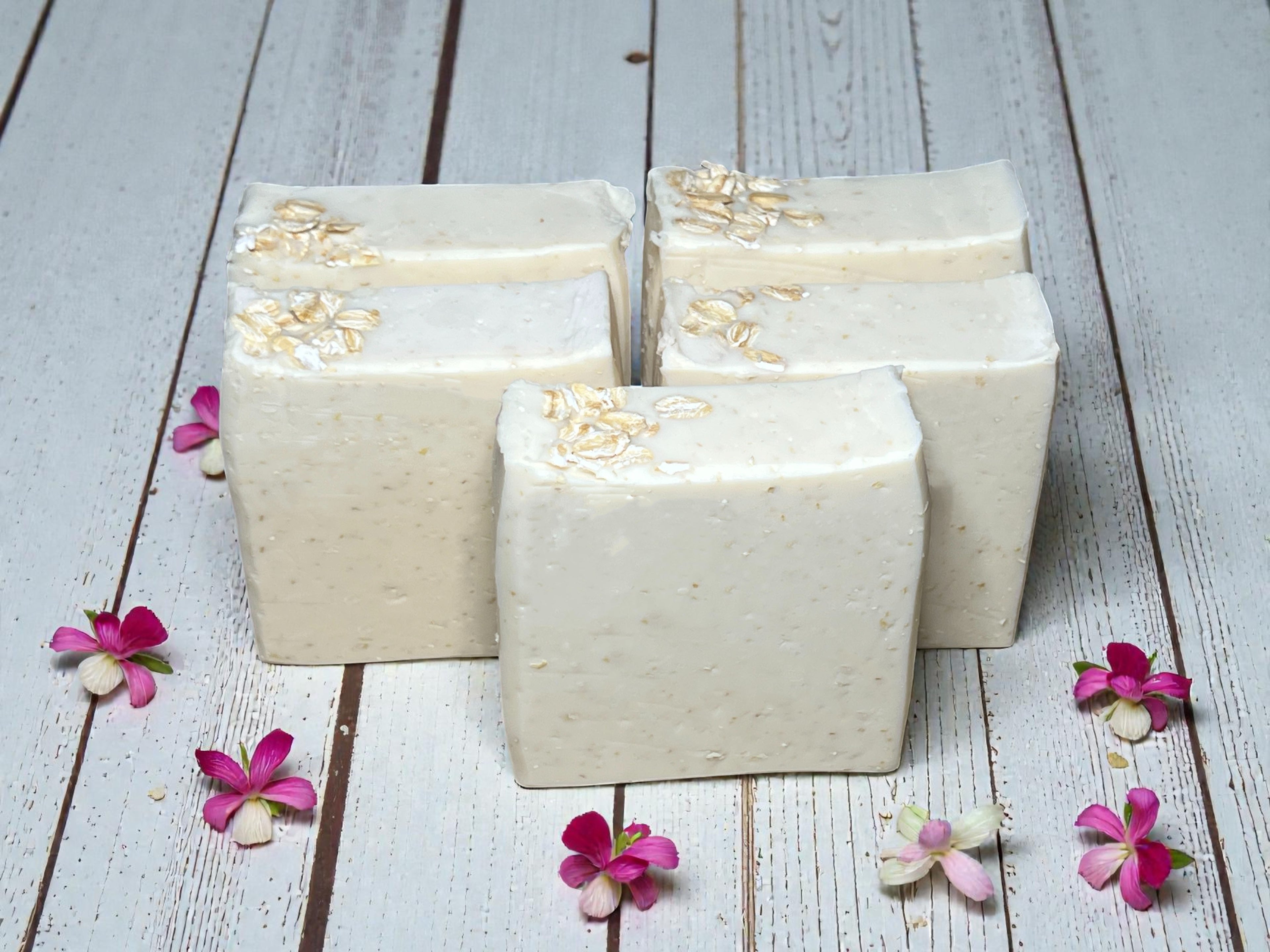 Manuka Honey Oat Soap Loaf