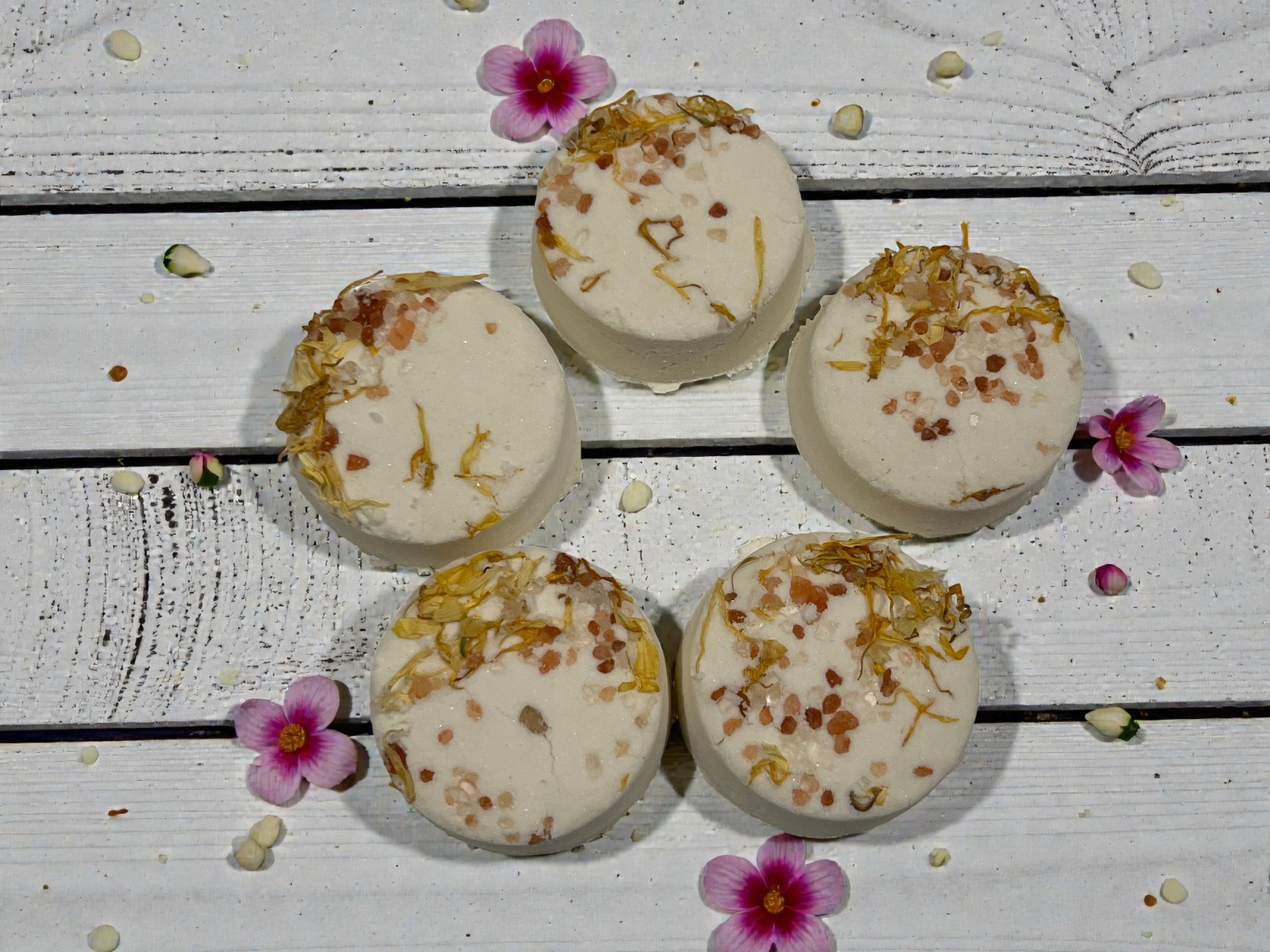 Mini Botanical Indulgent Bath Bombs x10