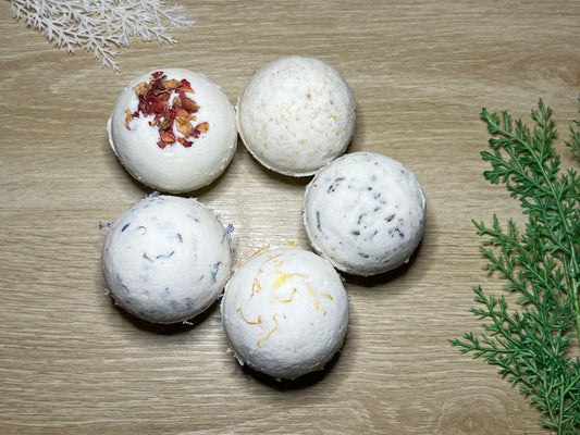 Botanical White Bath Bombs x10