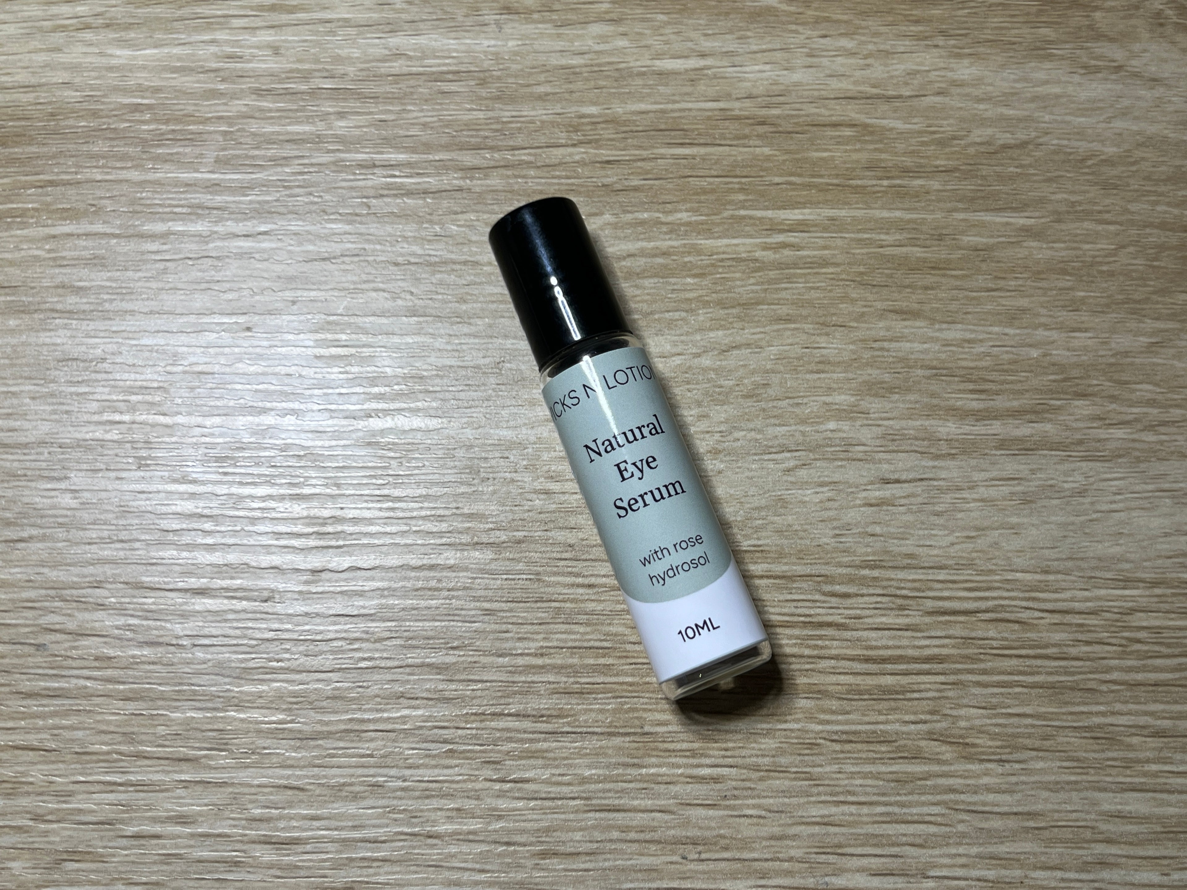 Natural Eye Serum