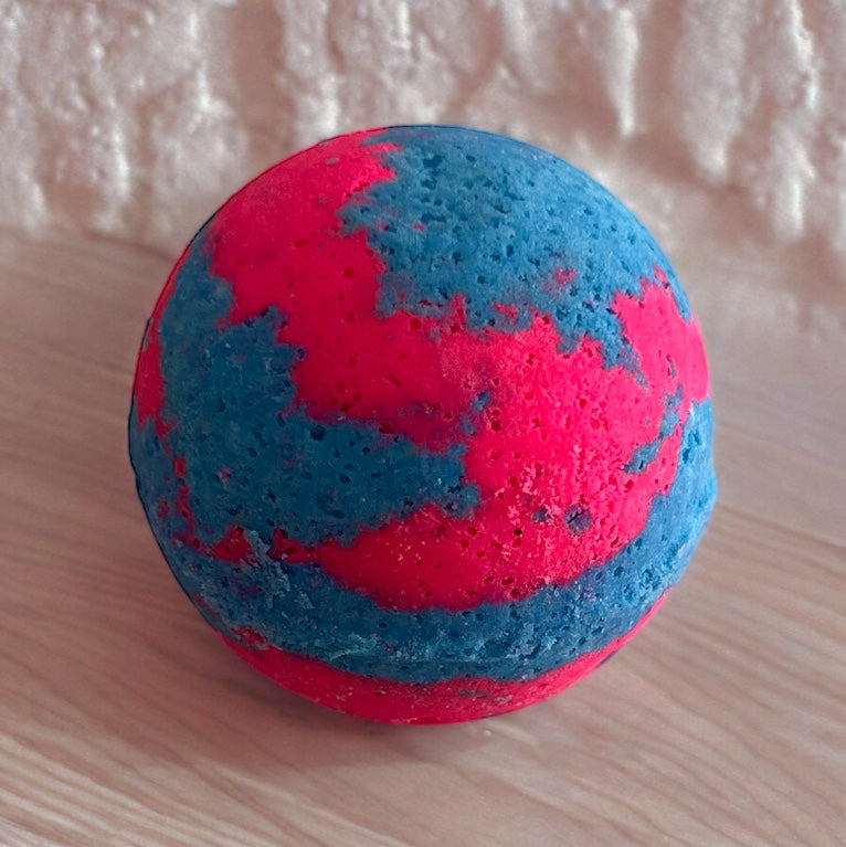 Love Bomb Bath Bomb