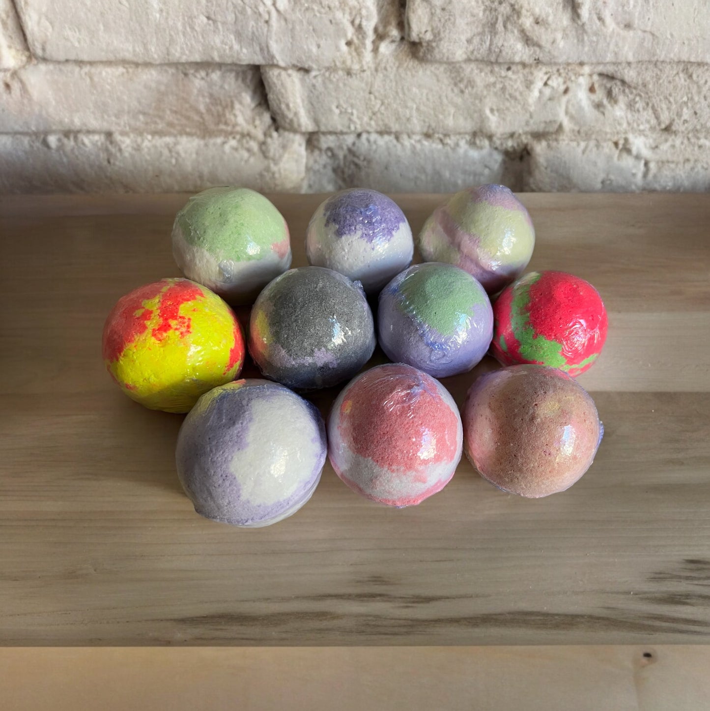 Mixed Bath Bombs x10