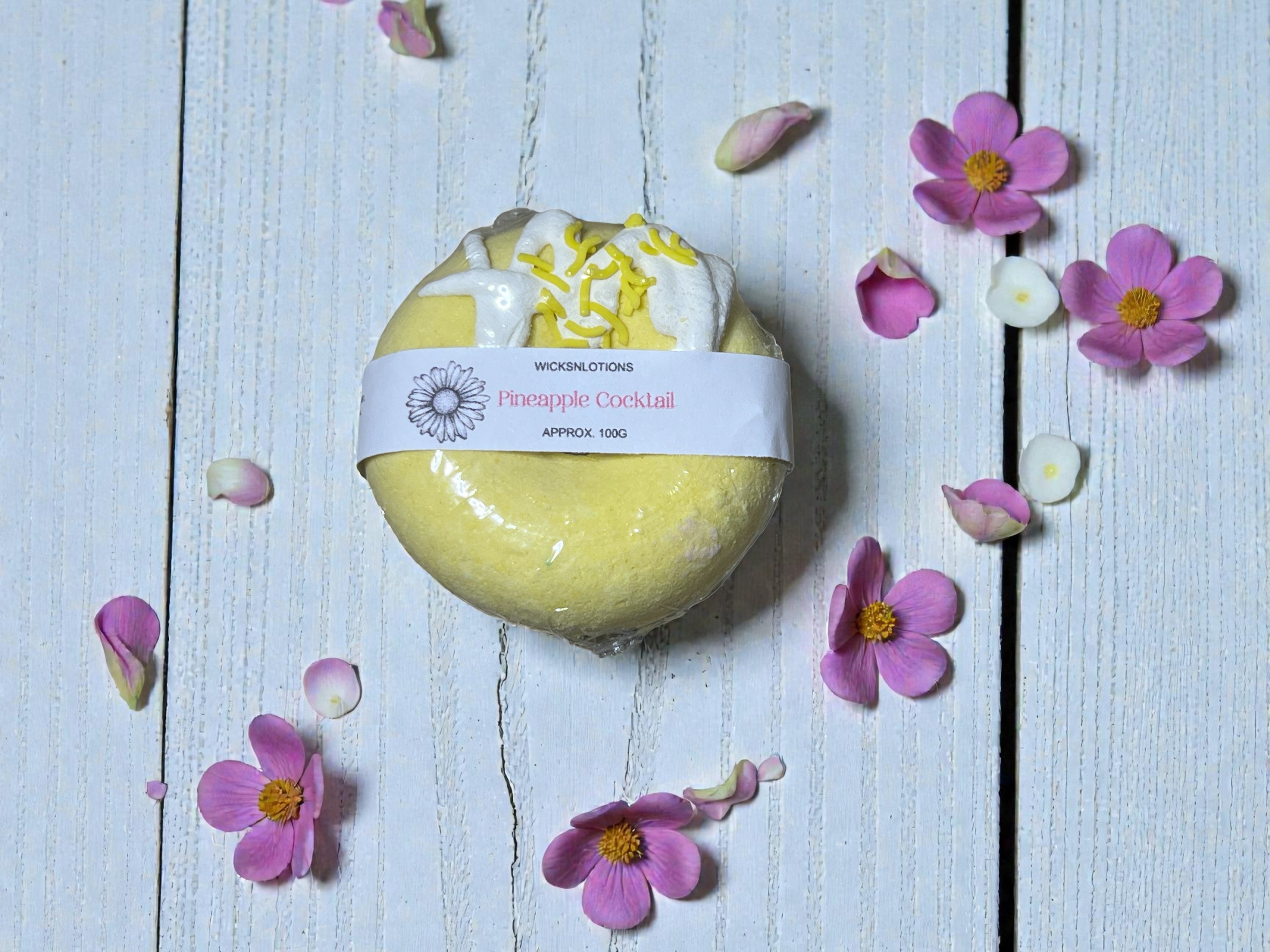 Pineapple Cocktail Donut Bath Bomb