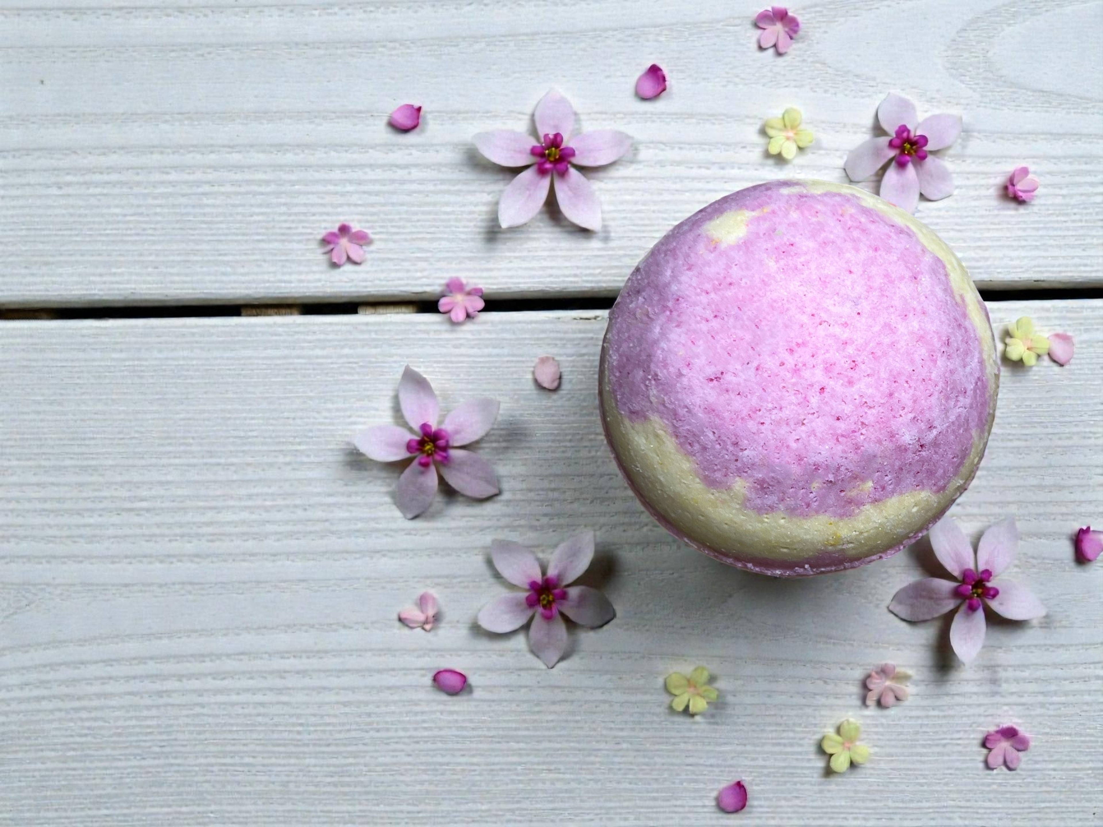 Pineapple Peach Bath Bombs x10