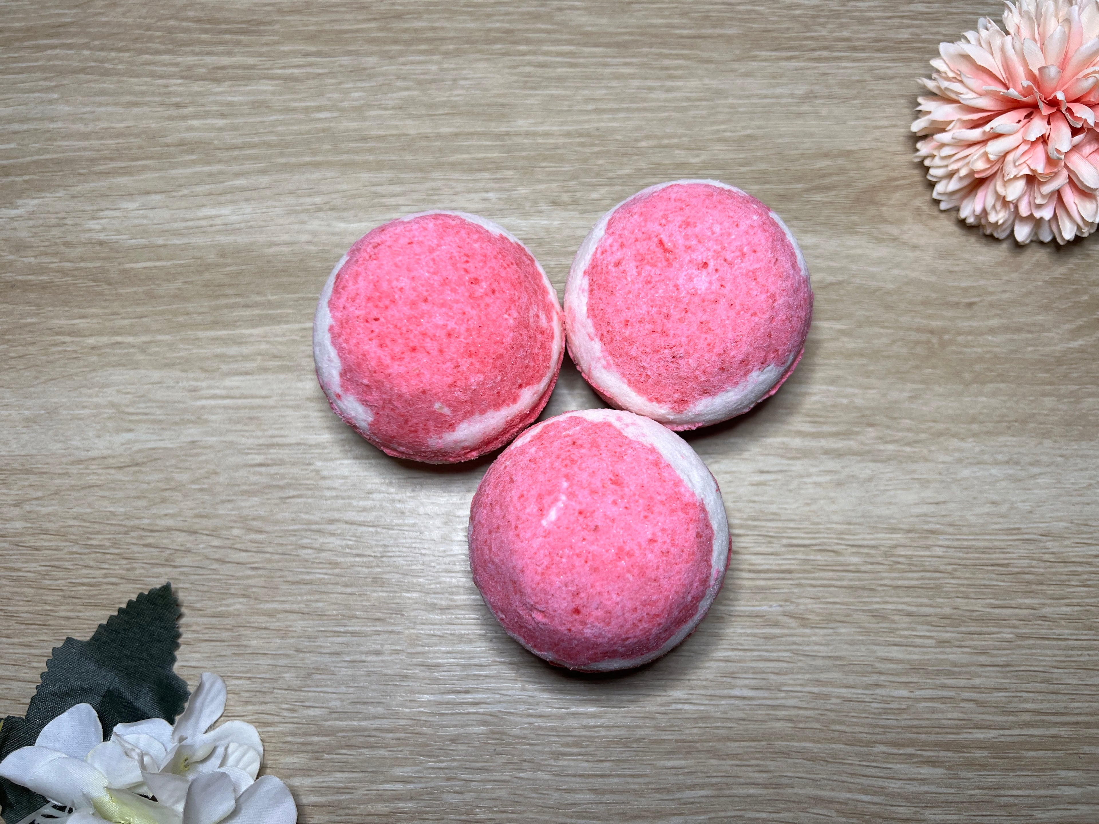 Rose Scented Bath Bombs x10