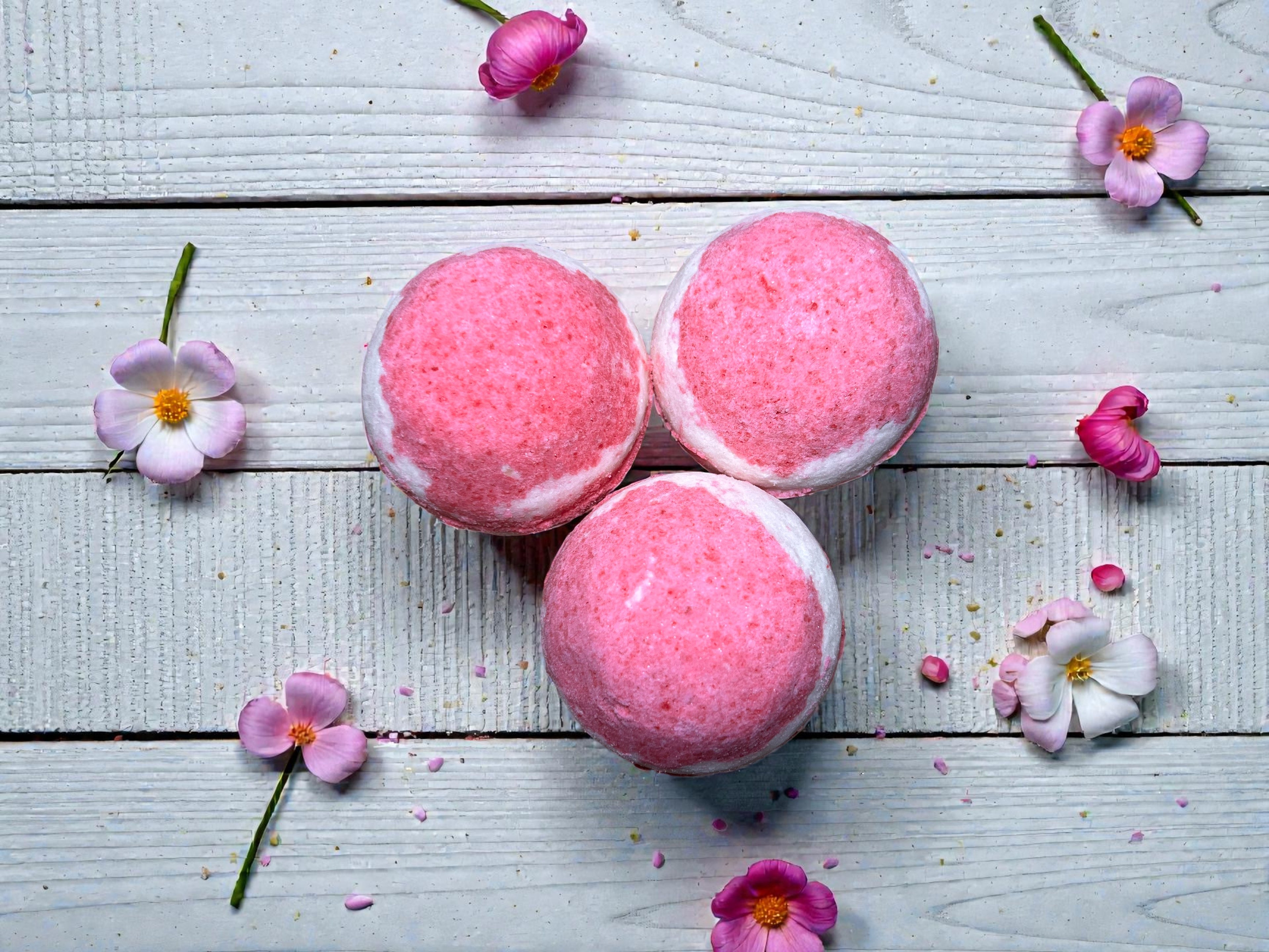Rose Scented Bath Bombs x10