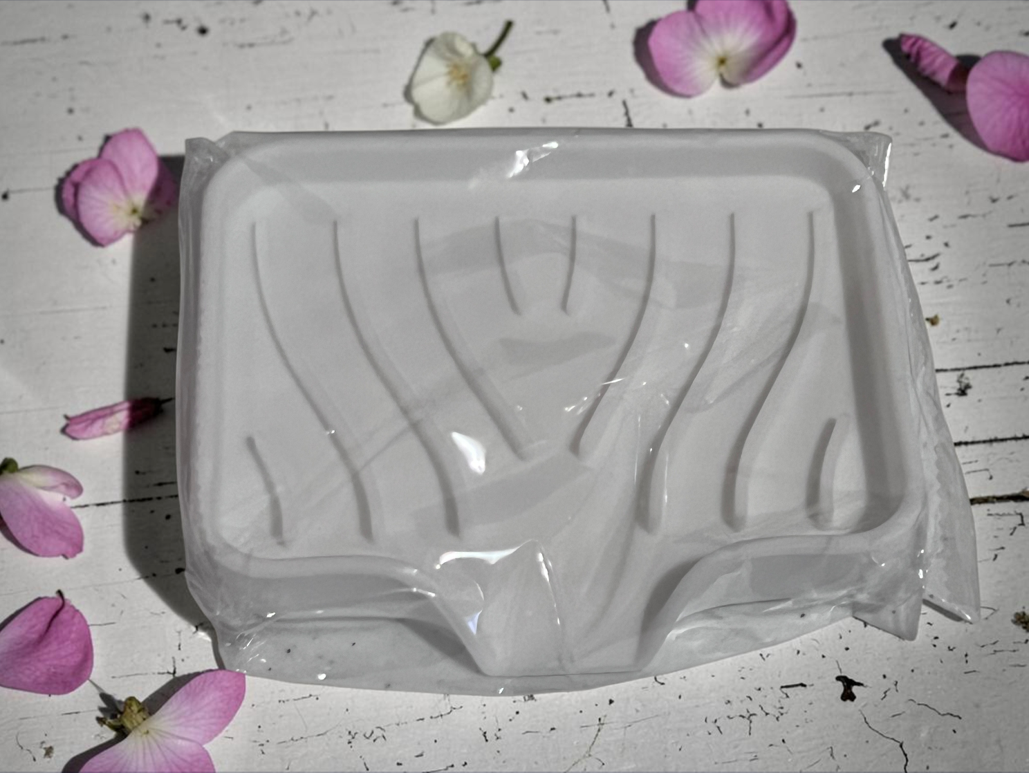 White Plastic Soap Dish