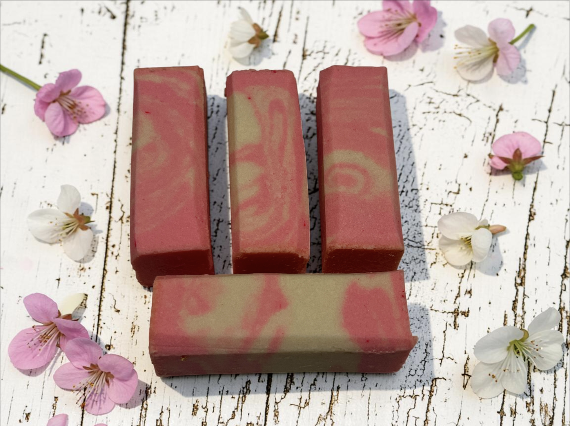 Strawberry Soaps x20 (Special)